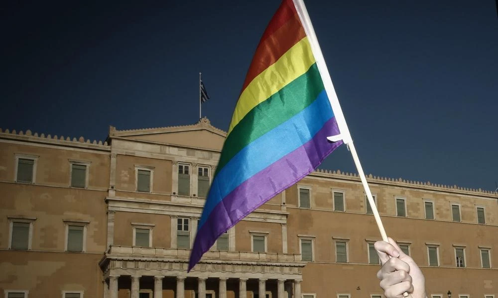 Στη Βουλή σήμερα οι κοινωνικοί φορείς για τον γάμο ομοφύλων - Εκτός συζήτησης η Εκκλησία